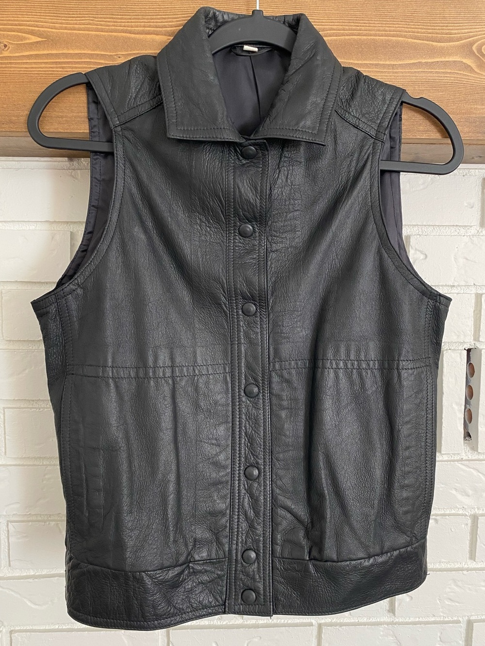 New Zealand Skin Things Brand Black Leather Button-Front Vest Y2K Vintage